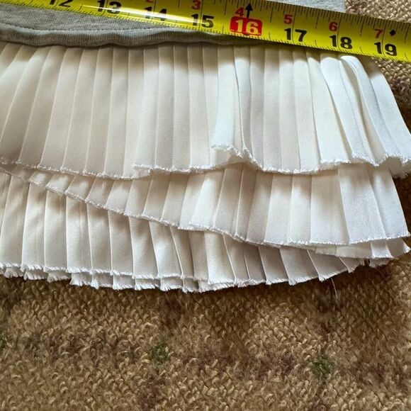 J. Crew gray long sleeved crew neck sweatshirt w layered pleated silk hem M NWOT - Picture 7 of 12